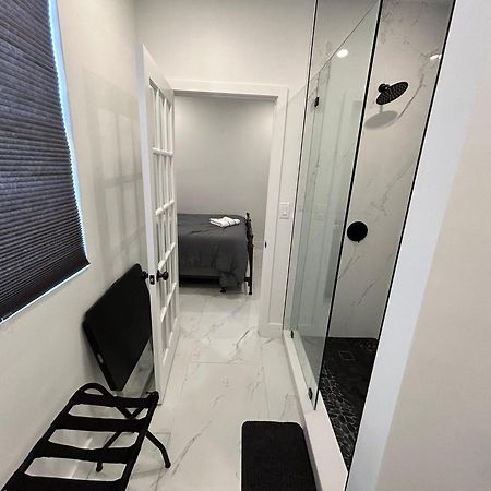 Private Rooms Close To Miami Airport - Free Parking - 01 外观 照片