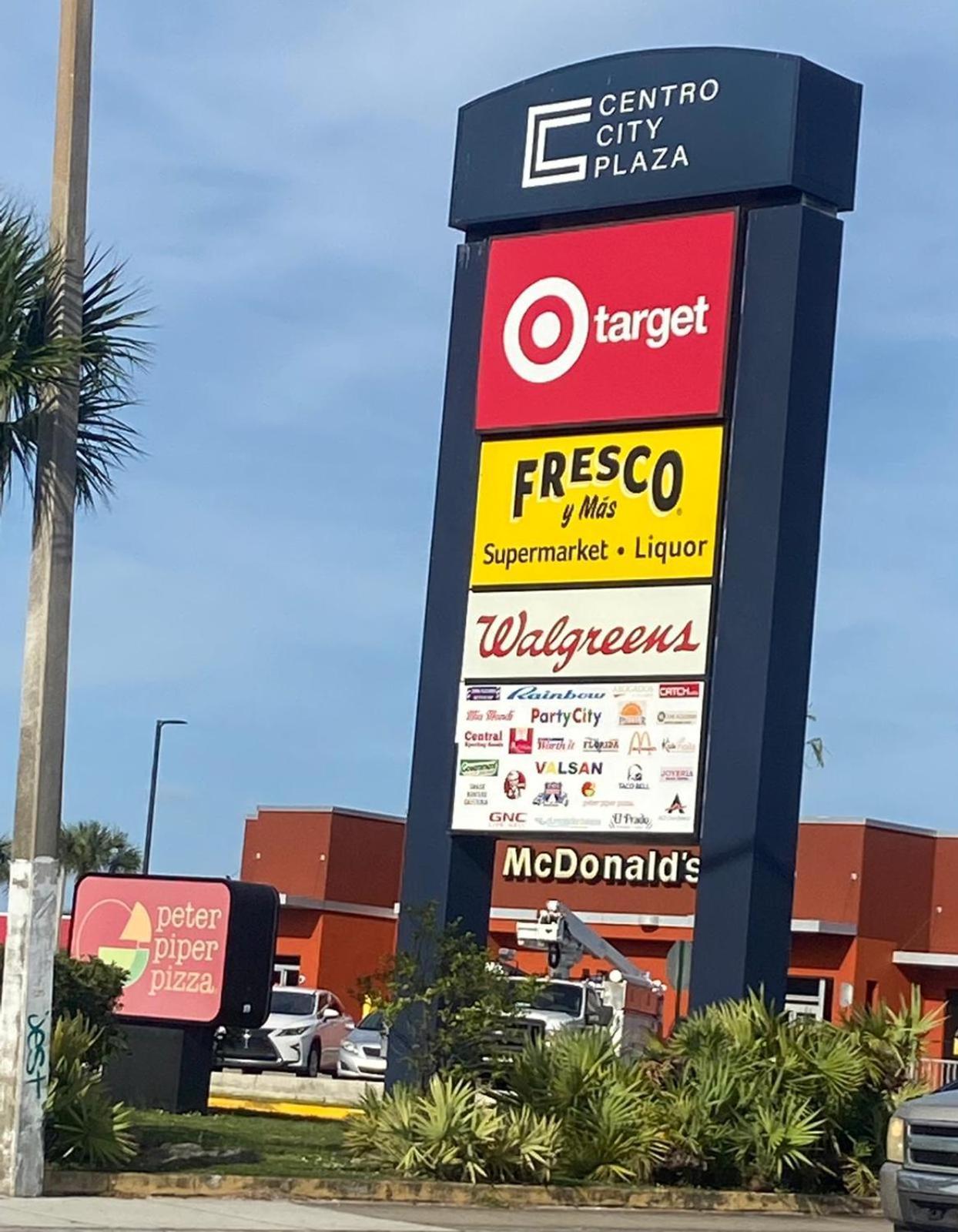 Private Rooms Close To Miami Airport - Free Parking - 01 外观 照片
